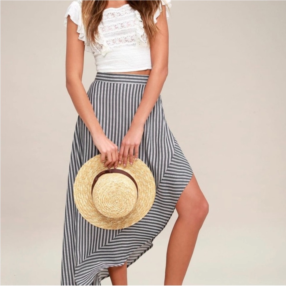 Lulu’s Striped Asymmetrical Skirt